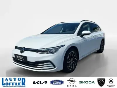 Gebraucht VW Golf VIII Life 116 PS (85 kW) 2022 Weiß Kombi