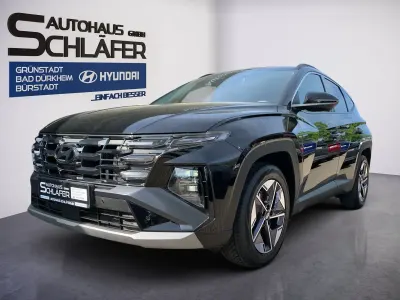 Gebraucht Hyundai Tucson Trend 160 PS (117 kW) 2025 Abyss black / met SUV