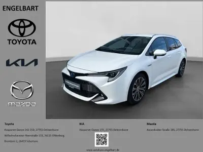 Używany Toyota Corolla Team 184 KM (135 kW) 2021 Biały Kombi