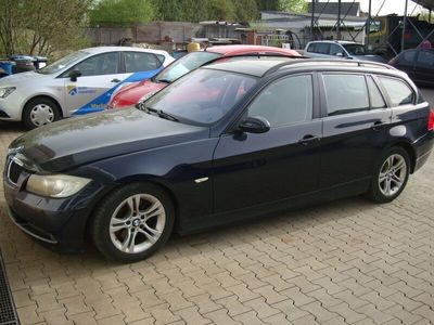 gebraucht BMW 320 320 d DPF Touring Xenon Leder PDC Panorama Navi SH