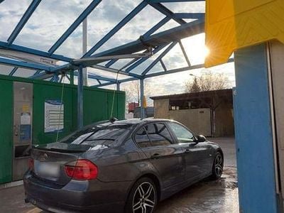 Gebraucht BMW 318 129 PS (94 kW) 2006 Grau Limousine