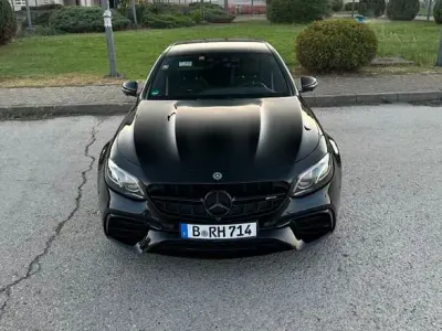 Gebraucht Mercedes E63S AMG AMG 612 PS (450 kW) 2017 Schwarz Limousine