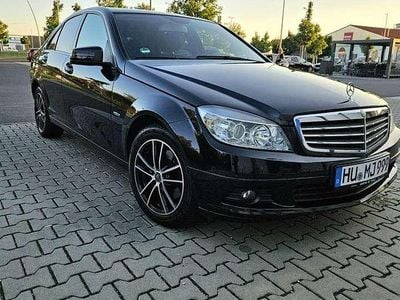 Gebraucht Mercedes C220 170 PS (125 kW) 2010 Schwarz Limousine