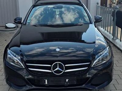 Usata Mercedes C250 Avantgarde 204 CV (150 kW) 2015 Nero Station wagon
