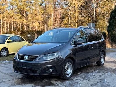 Braun Gebraucht 2019 Seat Alhambra XCELLENCE Van / Kleinbus | 22.500 € (Fairer Preis)
