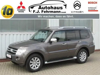 Gebraucht Mitsubishi Pajero Instyle 170 PS (125 kW) 2010 Braun (metallic) SUV