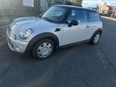Gebraucht Mini Cooper 122 PS (89 kW) 2011 Silber Kleinwagen