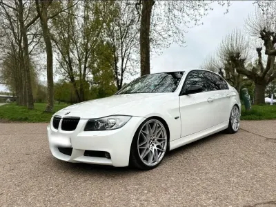 Gebraucht BMW 320 Performance 200 PS (147 kW) 2008 Weiß Limousine
