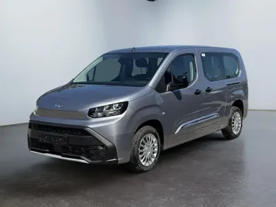 Neu Toyota Proace Verso Business Edition 110 PS (80 kW) 2026 Silber Kombi