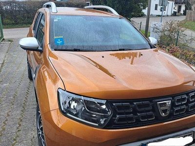 Gebraucht Dacia Duster Deal 101 PS (74 kW) 2020 Orange SUV