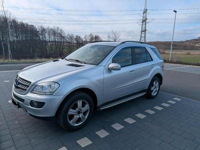 Gebraucht Mercedes ML420 306 PS (225 kW) 2007 Grau SUV