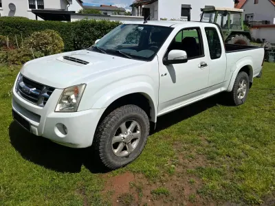 Käytetty Isuzu D-Max 136 HP (100 kW) 2009 Valkoinen Nouto