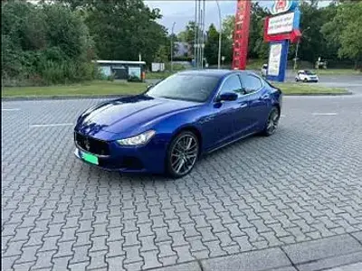 Gebraucht Maserati Ghibli 275 PS (202 kW) 2018 Blau Limousine
