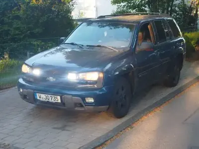 Second-hand Chevrolet TrailBlazer LT 273 CP (200 kW) 2002 Albastru SUV