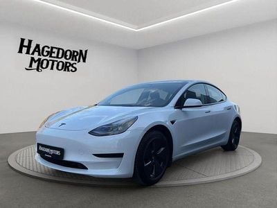 Gebraucht Tesla Model 3 Standard Range 239 kW (325 PS) 2023 Weiß Limousine