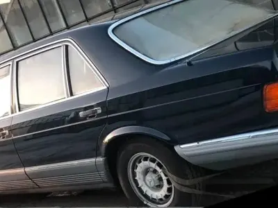 Gebraucht Mercedes 500 241 PS (177 kW) 1981 Blau Limousine