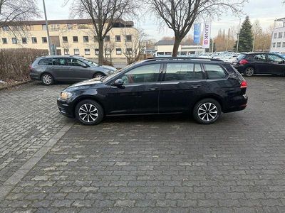 Gebraucht VW Golf VII Trendline 116 PS (85 kW) 2018 Schwarz Kombi