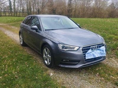 Second-hand Audi A3 Ambiente 150 CP (110 kW) 2015 Gri Berlinǎ