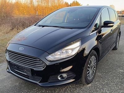 Gebraucht Ford S-MAX Titanium 165 PS (121 kW) 2019 Schwarz Van / Kleinbus
