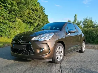 Gebraucht Citroën DS3 120 PS (88 kW) 2013 Braun Kleinwagen