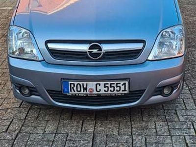 Silber Gebraucht 2006 Opel Meriva Edition Van / Kleinbus | 2.000 € (Guter Preis)