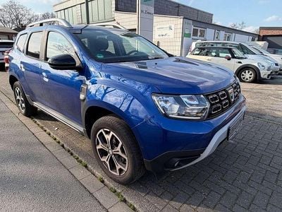 Gebraucht Dacia Duster Celebration 114 PS (83 kW) 2020 Stahlblau SUV