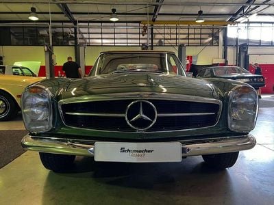 Usata Mercedes SL280 170 CV (125 kW) 1969 Verde Cabrio