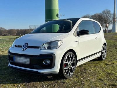 Gebraucht VW up! Beats 116 PS (85 kW) 2019 Weiß Kleinwagen