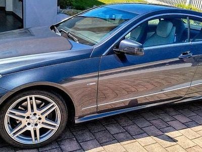 Mercedes E200