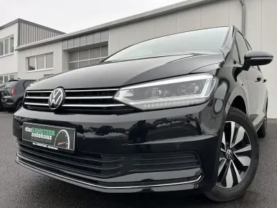 Używany VW Touran Goal 150 KM (110 kW) 2025 Czarny Minivan