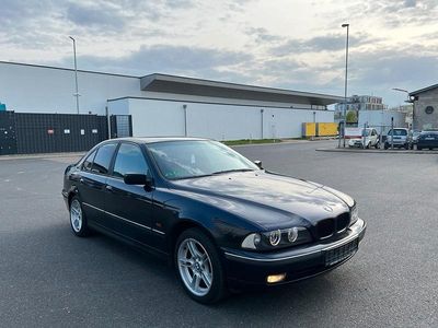 Second-hand BMW 523 170 CP (125 kW) 1999 Berlinǎ