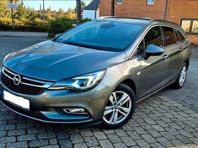 Gebraucht Opel Astra Dynamic 110 PS (80 kW) 2017 Grau Kombi