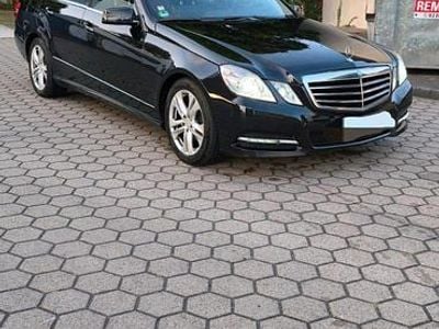 Mercedes E220