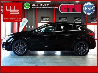 Gebraucht Infiniti Q30 Sport Tech 211 PS (155 kW) 2017 Schwarz Limousine