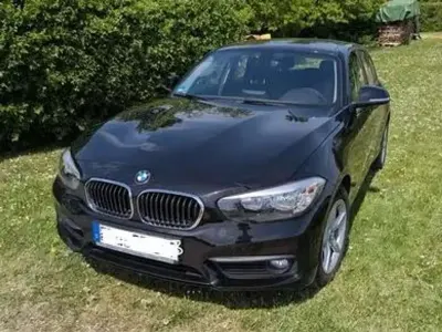 Gebraucht BMW 116 Advantage 109 PS (80 kW) 2017 Schwarz Kleinwagen