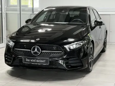 Gebraucht Mercedes A180 AMG line 136 PS (100 kW) 2021 Lack kosmosschwarz Limousine
