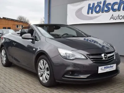 Gebraucht Opel Cascada 120 PS (88 kW) 2013 Grau metallic Cabrio