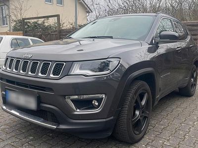 Gebraucht Jeep Compass 130 PS (95 kW) 2021 Grau SUV