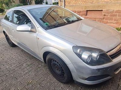 Opel Astra GTC