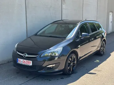 Gebraucht Opel Astra Selection 110 PS (80 kW) 2016 Kombi