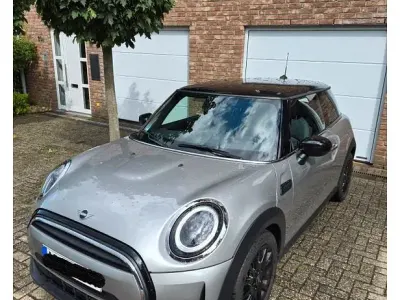 Gebraucht Mini Cooper Classic 136 PS (100 kW) 2023 Silber Kleinwagen