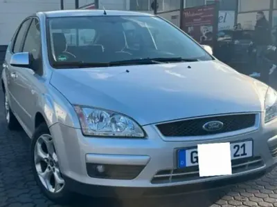 Gebraucht Ford Focus 101 PS (74 kW) 2007 Silber Limousine