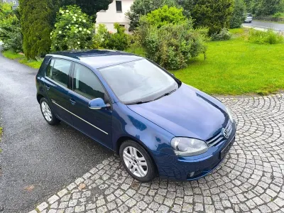Gebraucht VW Golf VI Edition 102 PS (75 kW) 2009 Blau Kleinwagen