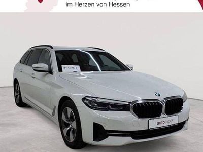 Gebraucht BMW 520 Sport Line 190 PS (139 kW) 2022 Alpinweiß Kombi