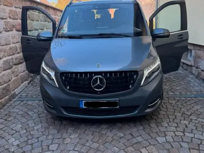 Gebraucht Mercedes V250 Avantgarde Edition 190 PS (139 kW) 2018 Grau Van / Kleinbus
