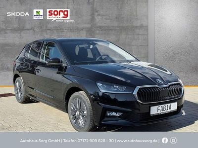 Neu Skoda 110 R Selection 150 PS (110 kW) 2026 Schwarz Limousine