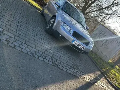 Gebraucht Audi A4 220 PS (161 kW) 2003 Silber Limousine