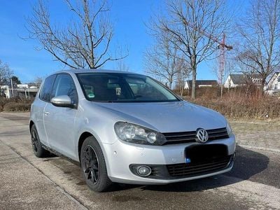 Gebraucht VW Golf VI Edition 122 PS (89 kW) 2010 Silber Kleinwagen
