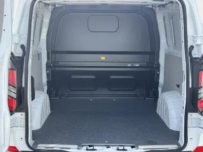Neu Ford Transit Custom Trend 136 PS (100 kW) 2026 Race red Van