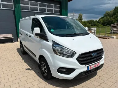 Gebraucht Ford Transit Custom Trend 107 PS (78 kW) 2020 Weiß Limousine